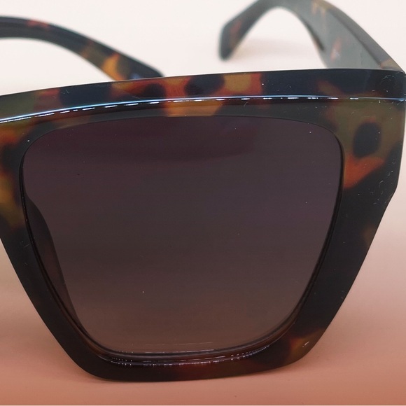 Sabrina Tortoise Rectangular Sunglasses - Picture 3 of 3
